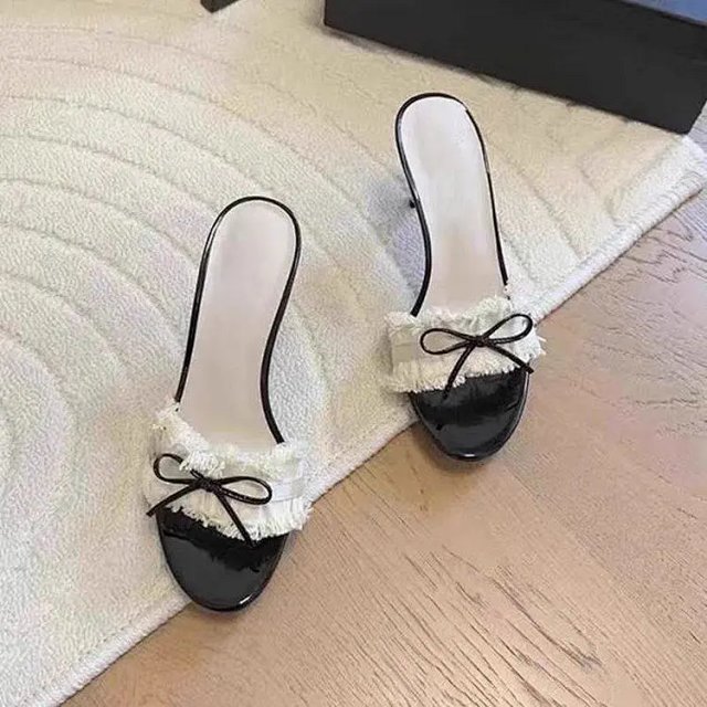 Chanel heels: seller detail photo 3