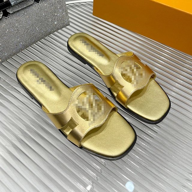 LV sandals: seller detail photo 13