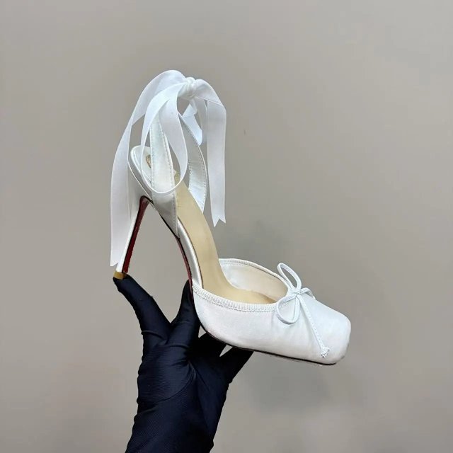 Christian Louboutin Ribbon heels: seller detail photo 4
