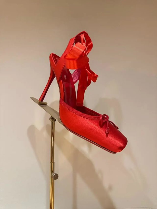 Christian Louboutin Ribbon heels: seller detail photo 7