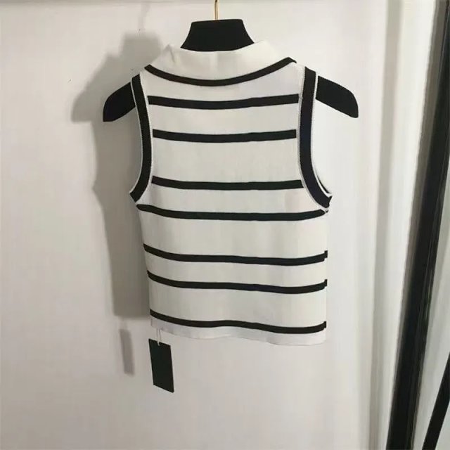 YSL: seller detail photo 3
