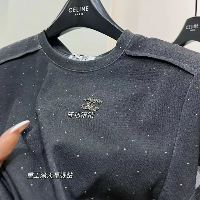 CHANEL tee: seller detail photo 4