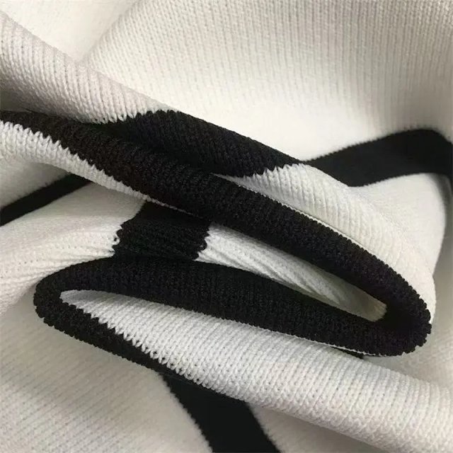 YSL: seller detail photo 7