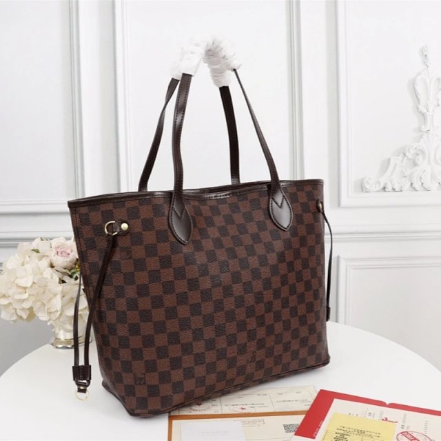 LV never full: seller detail photo 11