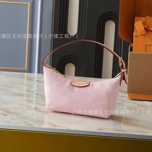 LV pink backpack: seller detail photo 3