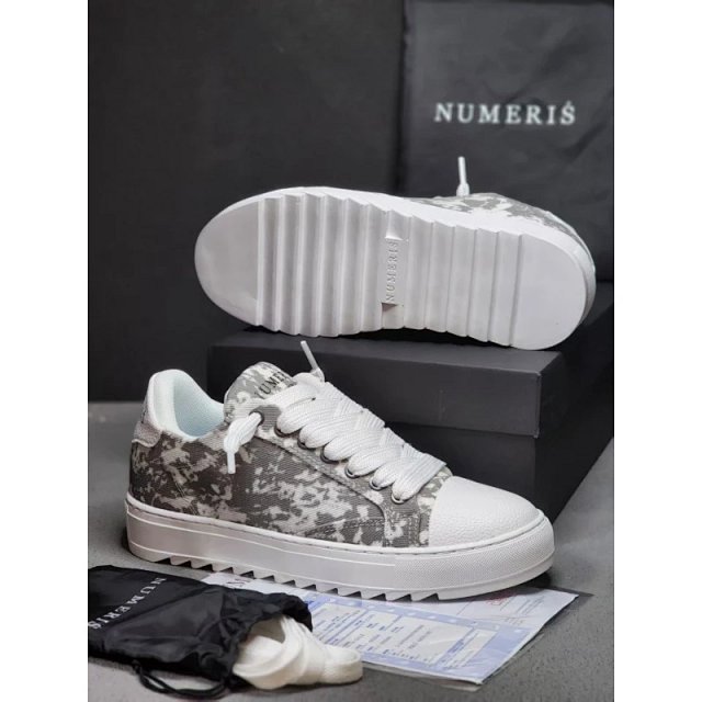 Nextaugust shoes: seller detail photo 1