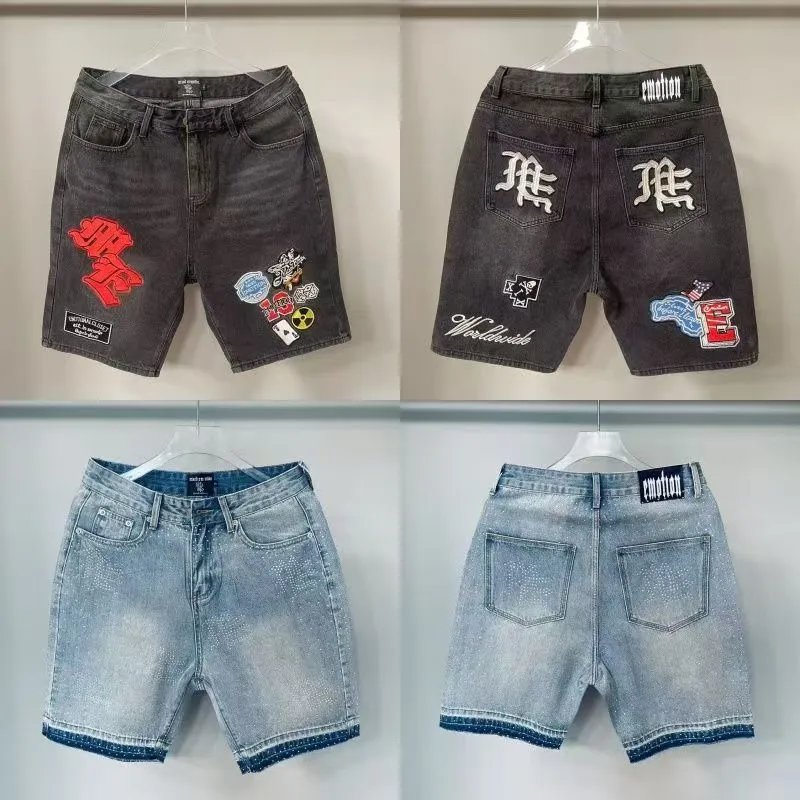 Design Mixed 211 Vision Embellished Denim Shorts Light Wash Shorts - 2