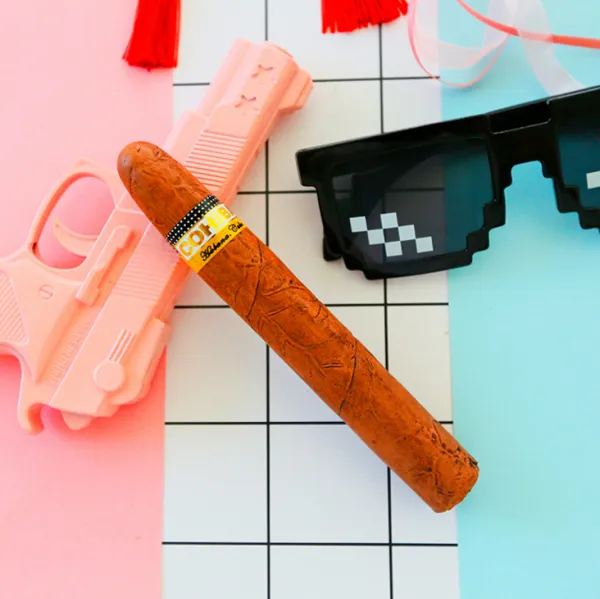 Design Pixel Sunglasses Black with Silver Accents, Gold Chain Necklace, and Cigar Prop Accessories - 3