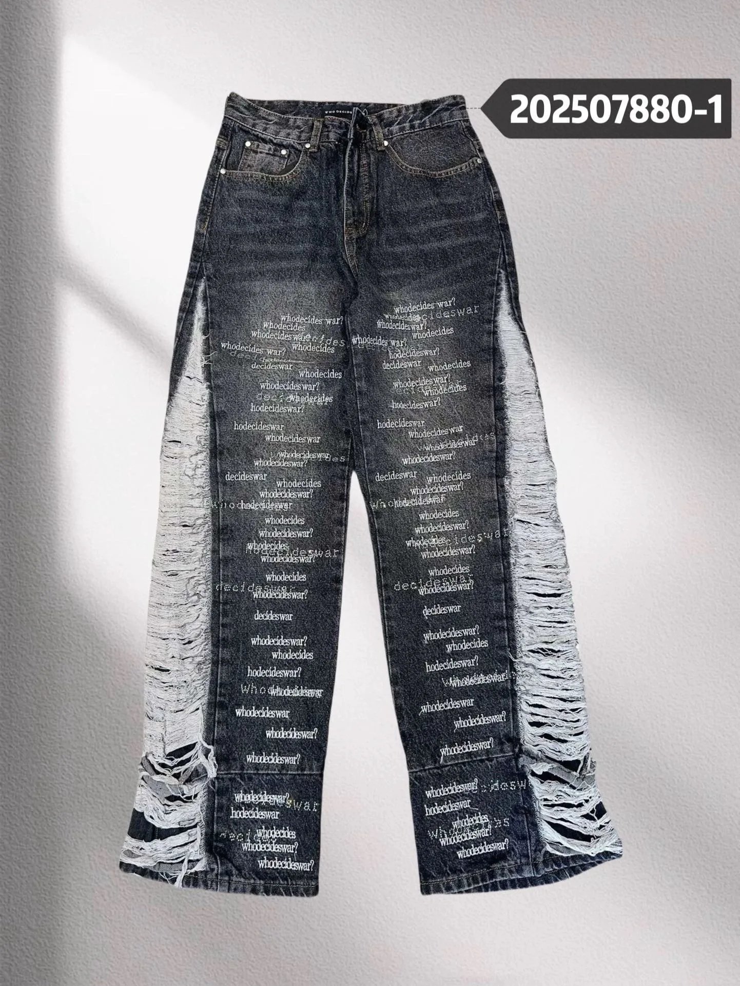 Design Who Decides War Distressed Print Jeans Black Jeans - 4