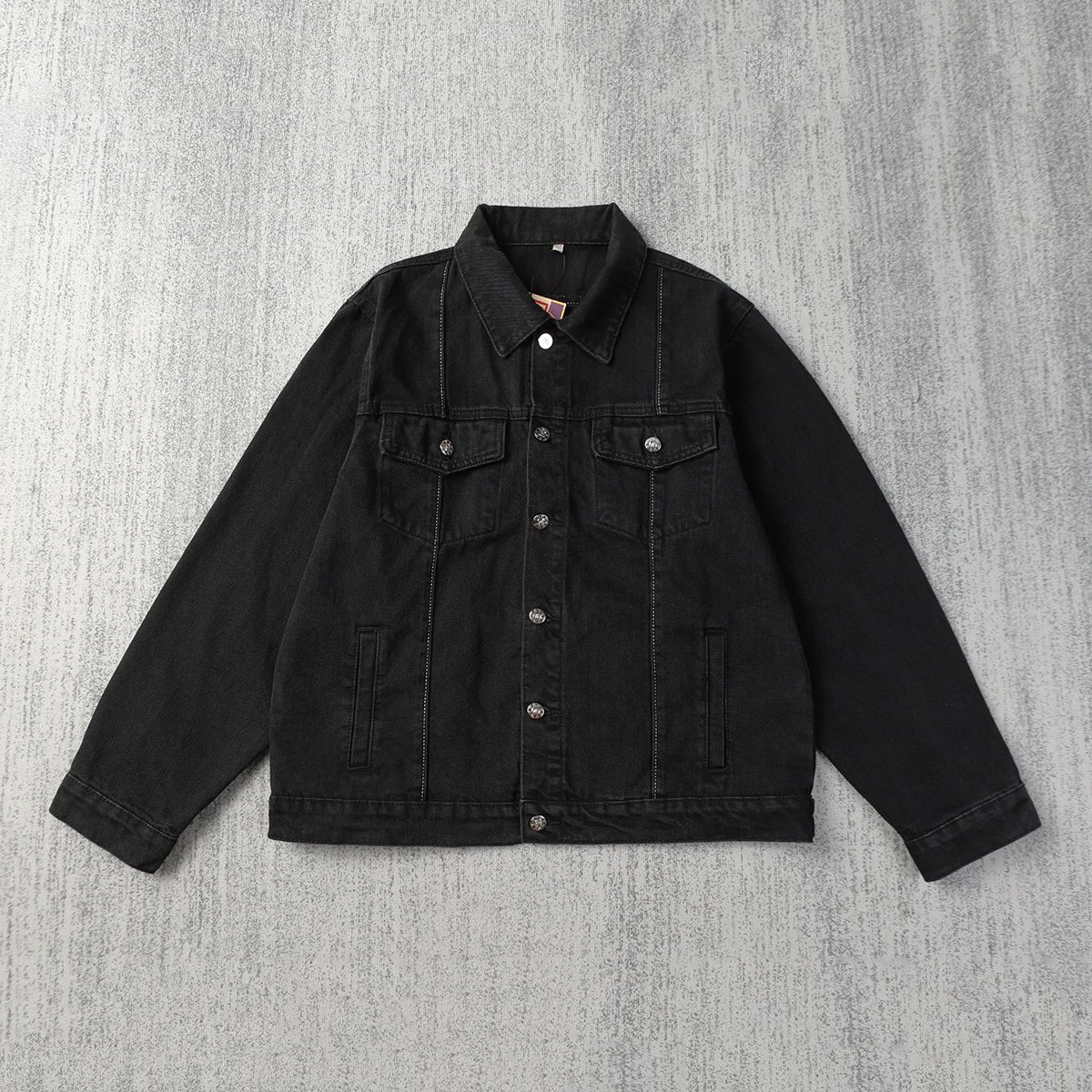 CR004 Black