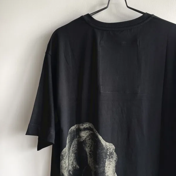 Design Stone Face Print Black T-Shirt - 11
