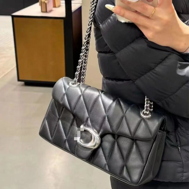 Coach bag: seller detail photo 4