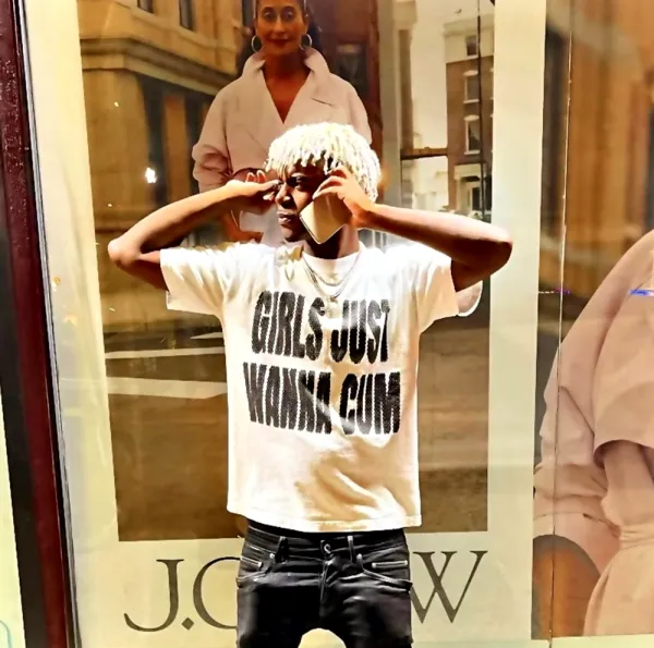 Design Girls Just Wanna Cum Graphic T-Shirt White - 2