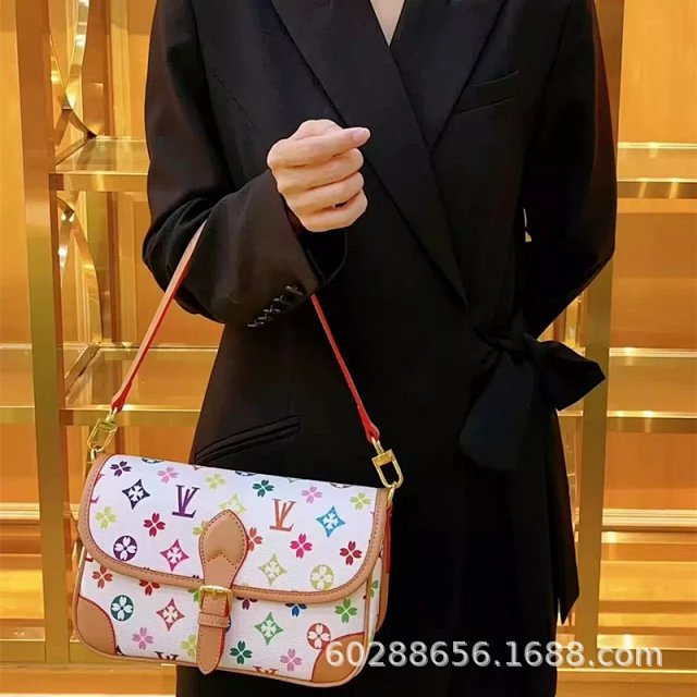 Lv denim crossbody: seller detail photo 12