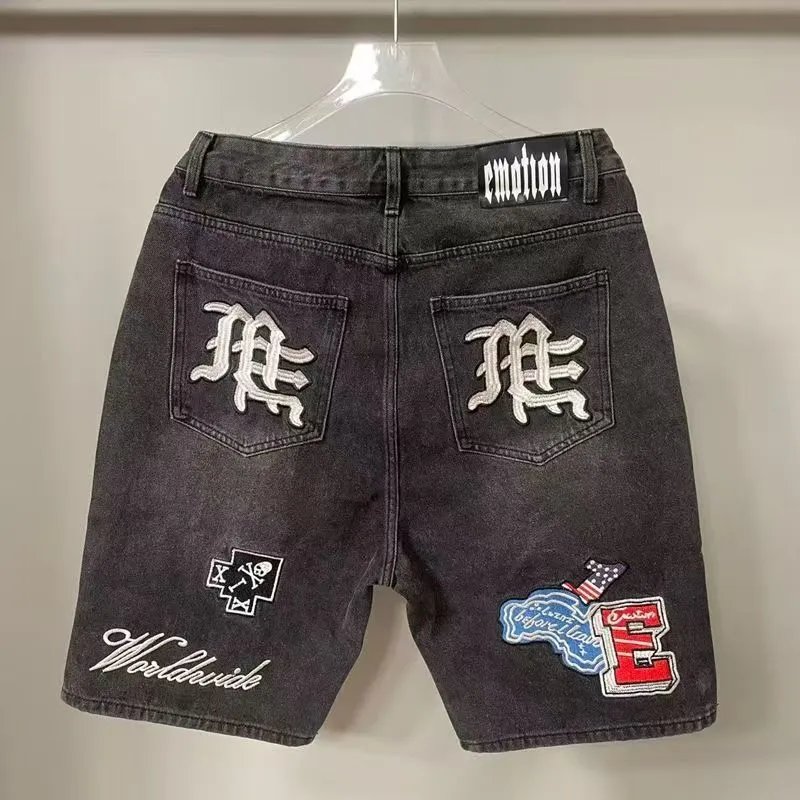 Design Mixed 211 Vision Embellished Denim Shorts Light Wash Shorts - 9