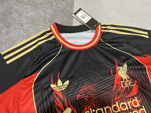 Liverpool Jersey: seller detail photo 5