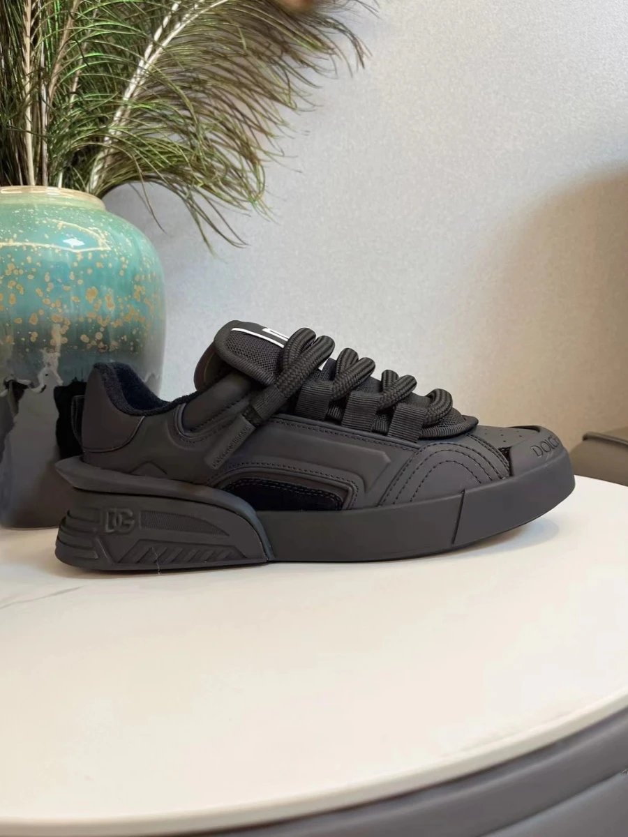 Dolce & Gabbana DG Sneakers Black and White Chunky Sneakers - 3