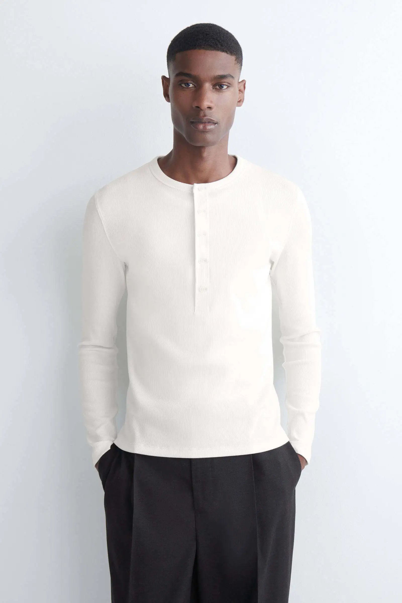 COS T-shirt Off White