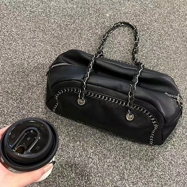 Chanel bag: seller detail photo 3