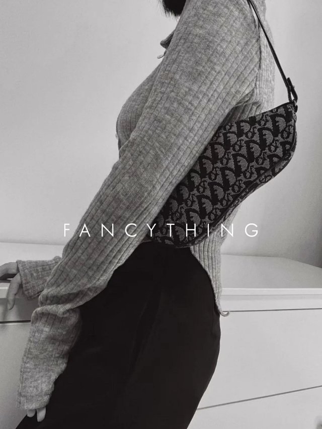 Dior Bag: seller detail photo 2