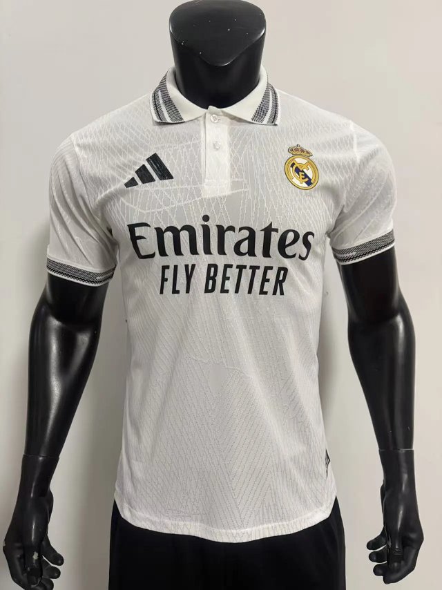 Real Madrid Jersey: seller detail photo 1