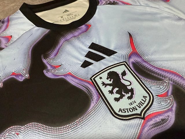 Aston Villa Jersey: seller detail photo 5