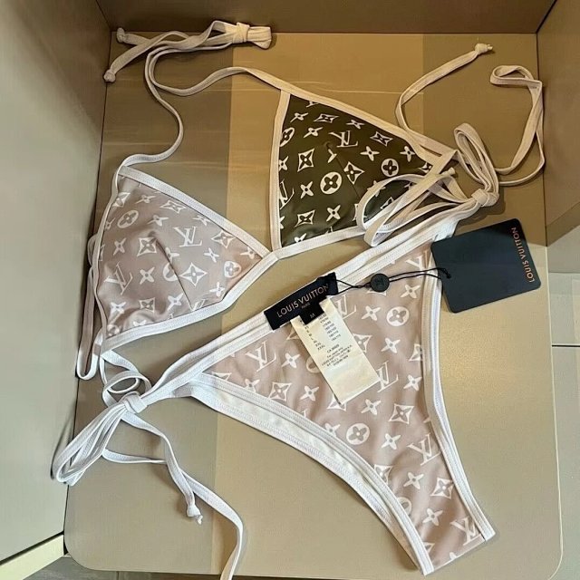 LV bikini: seller detail photo 10