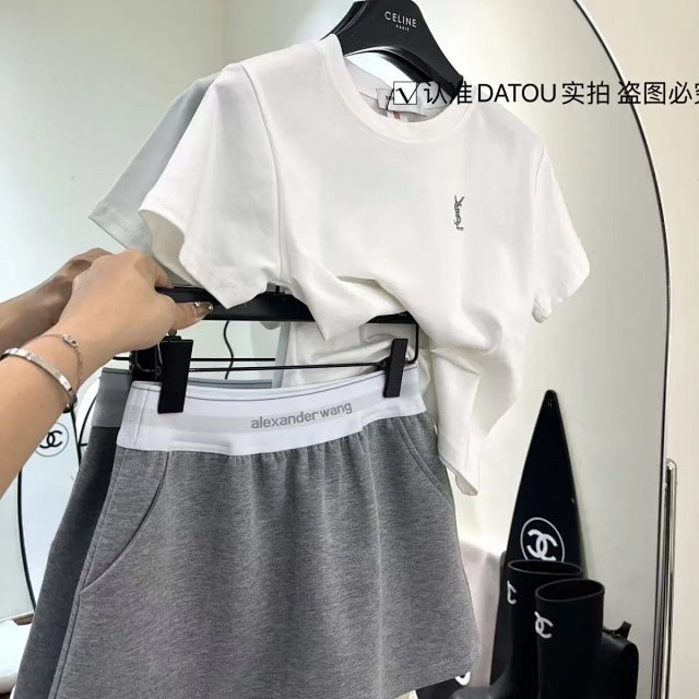YSL tee: seller detail photo 9