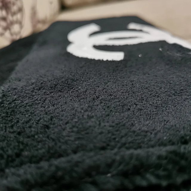 Chanel towel bag: seller detail photo 4