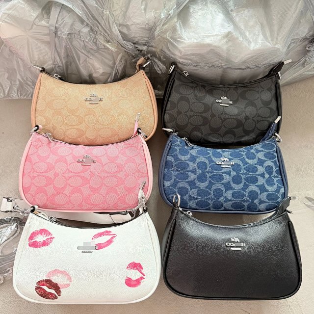 Coach bag: seller detail photo 7