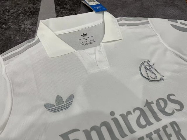Real Madrid Jersey: seller detail photo 5