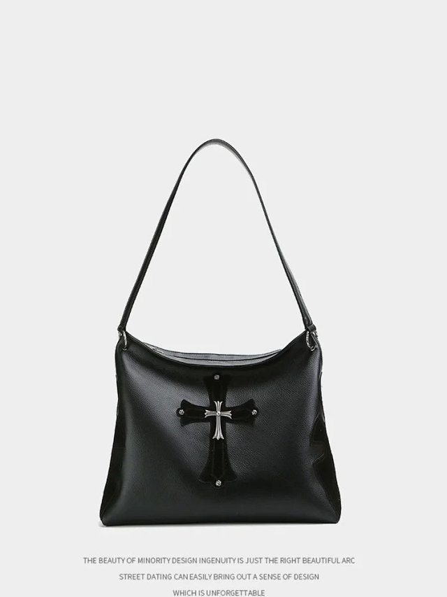 Chrome hearts bag: seller detail photo 4