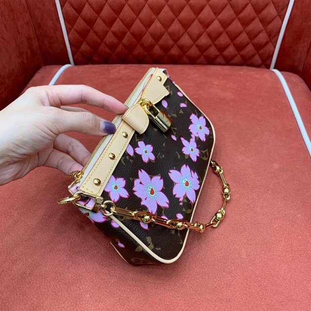 LV murakami bag: seller detail photo 3