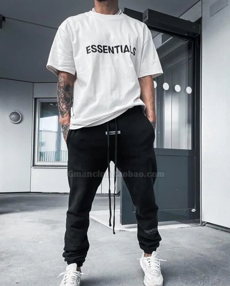 Fear of God Essentials Logo T-Shirt Black - 10