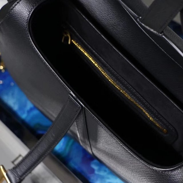 Dior saddle bag: seller detail photo 4