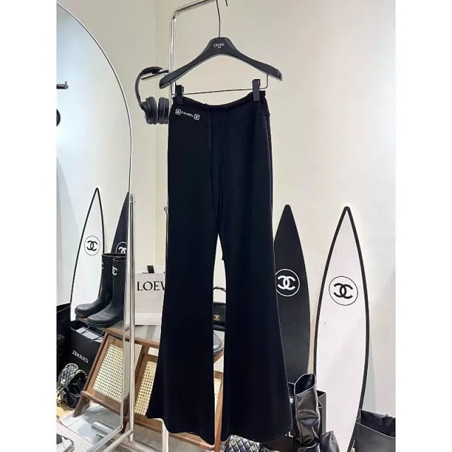 CHANEL pants: seller detail photo 6