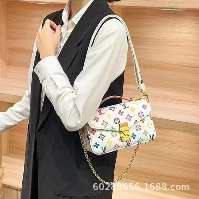 Lv denim crossbody: seller detail photo 3