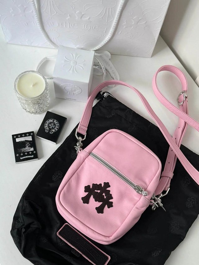 Chrome hearts bag: seller detail photo 8