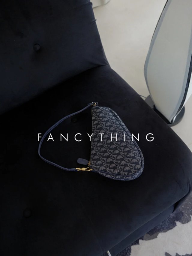 Dior Bag: seller detail photo 8