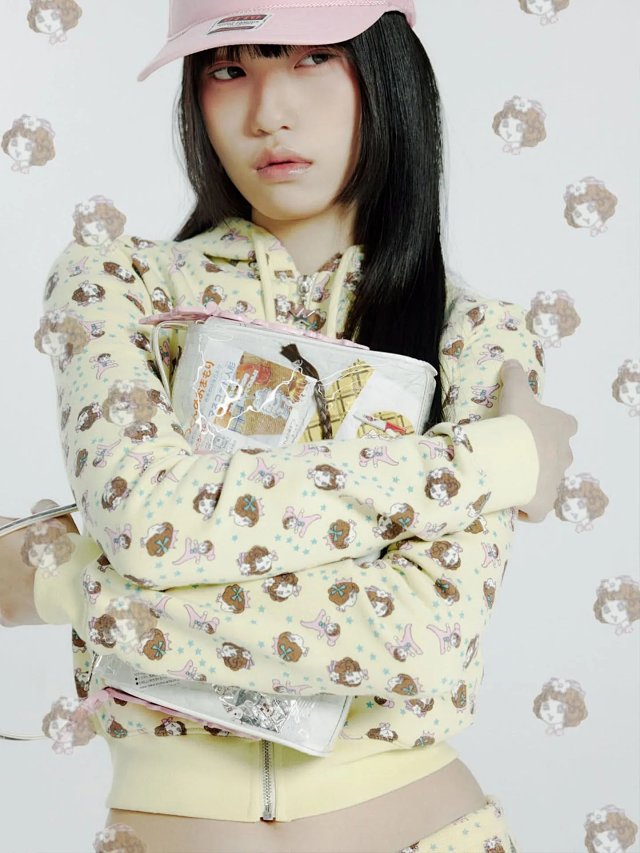 Ashley Williams I <3 me hoodie: seller detail photo 4