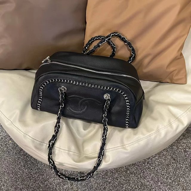 Chanel bag: seller detail photo 2