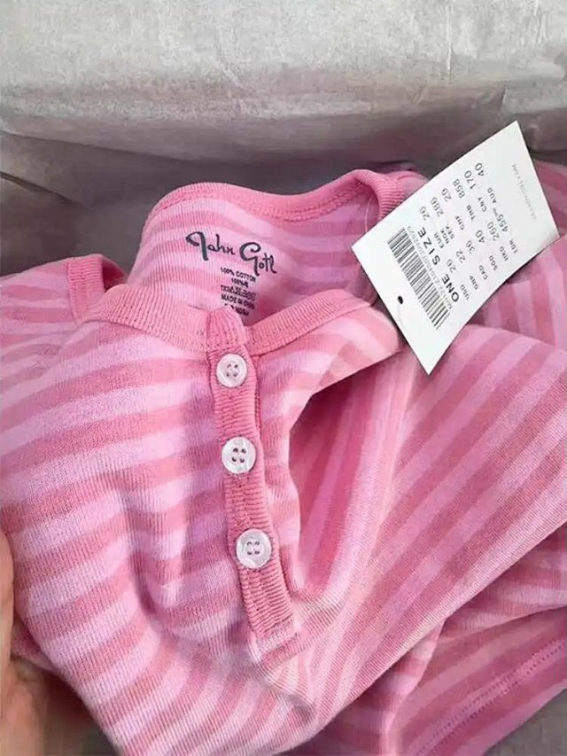 Brandy Melville striped long sleeve: seller detail photo 4