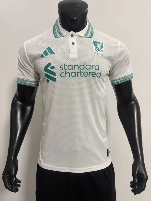 Liverpool Jersey: seller detail photo 1