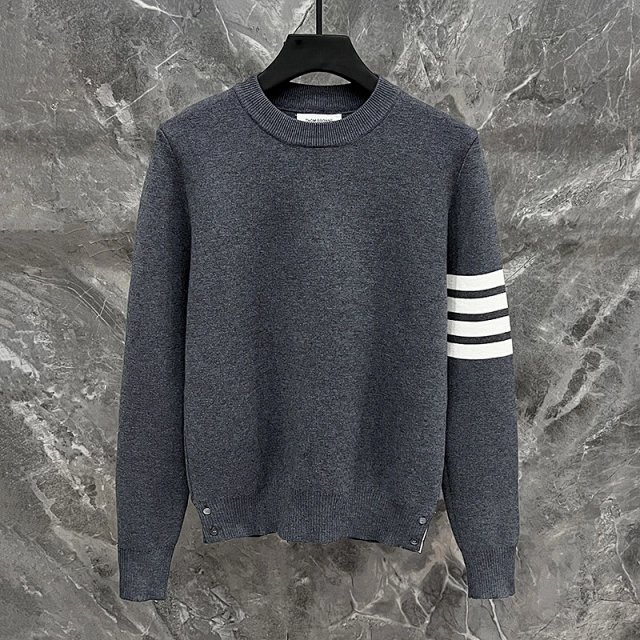 Fashion Sweater: seller detail photo 2