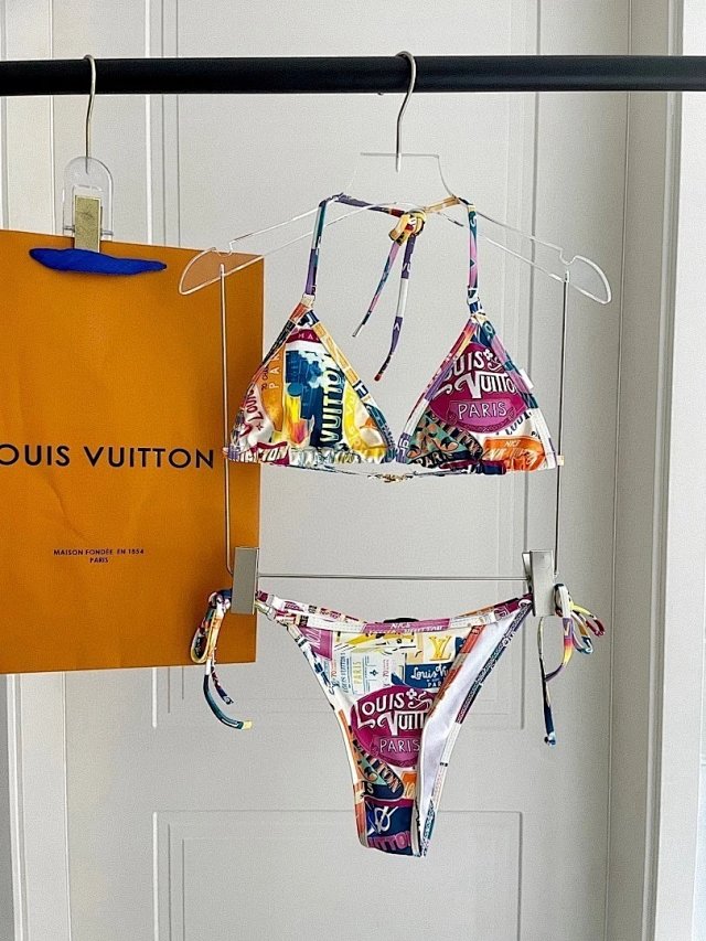 LV bikini: seller detail photo 5