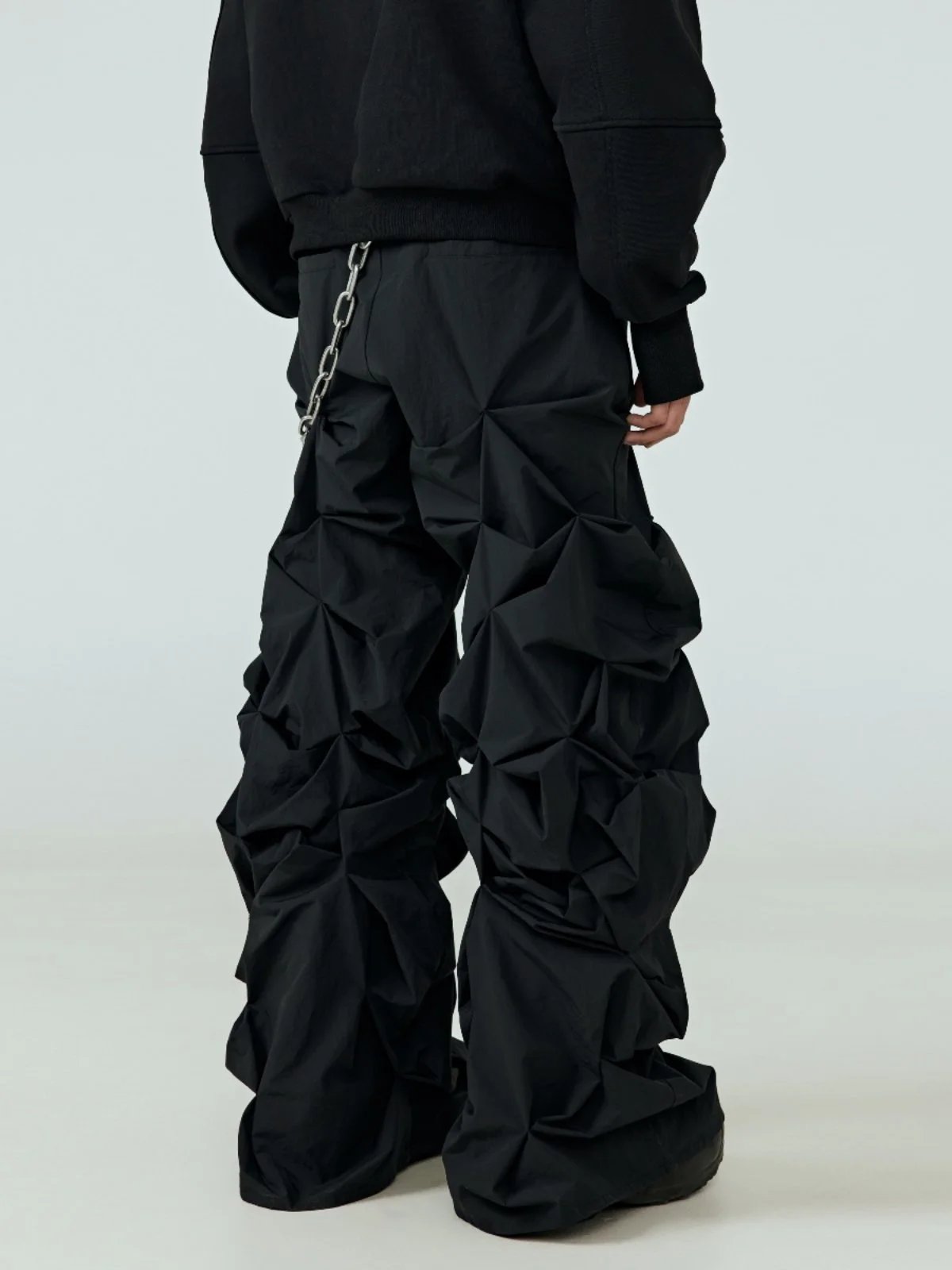 Design Ruched Volume Pants Black Pants - 2
