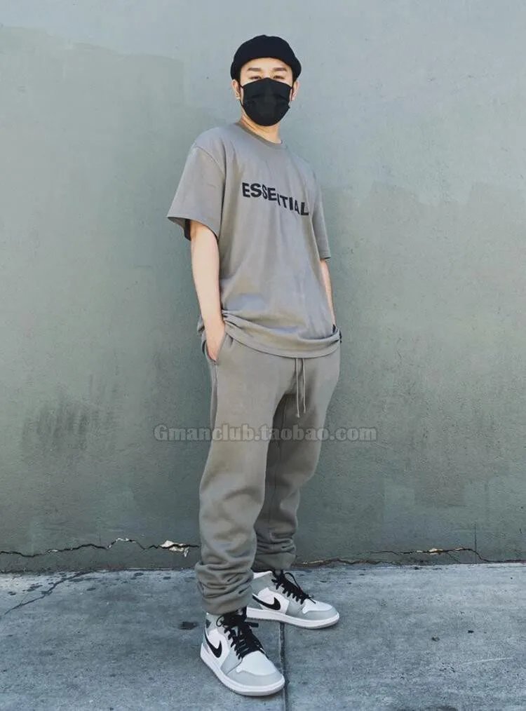Fear of God Essentials Logo T-Shirt Black - 14