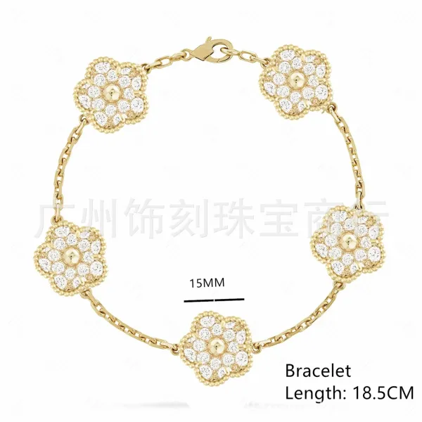 Van Cleef & Arpels Alhambra Bracelet Green Malachite and Diamond Gold Jewelry - 10