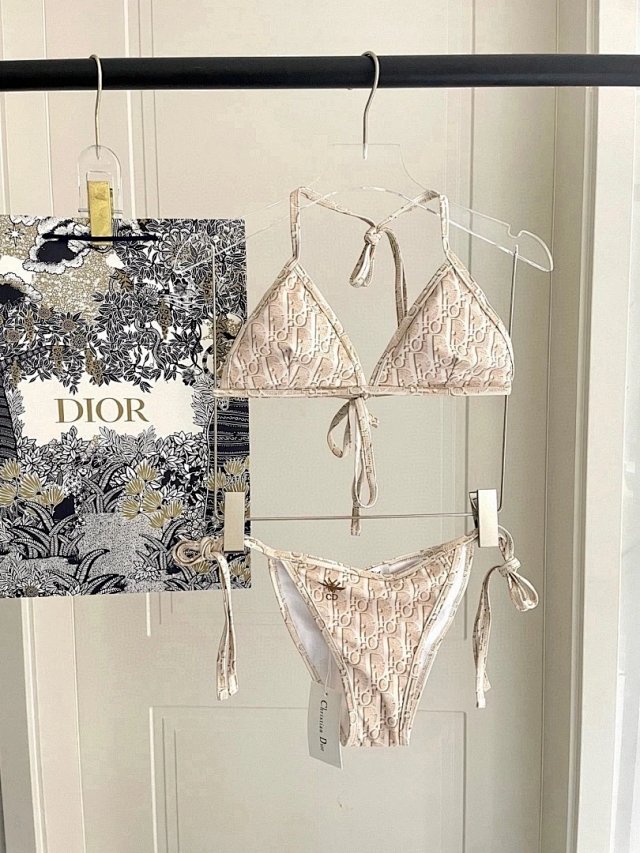Dior bikini: seller detail photo 3