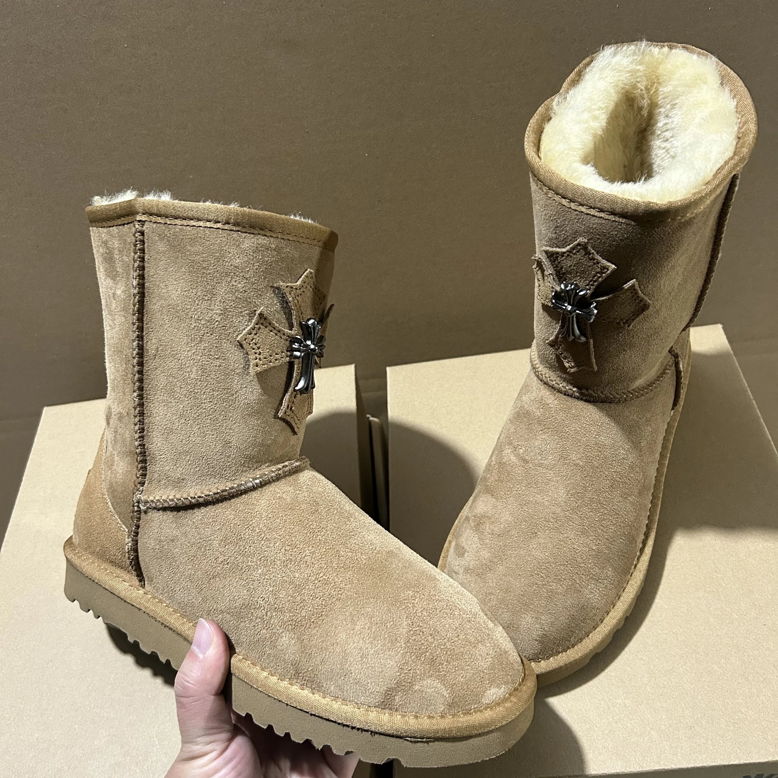 Chestnut Chrome Hearts Style (Custom Made, Non-Refundable)